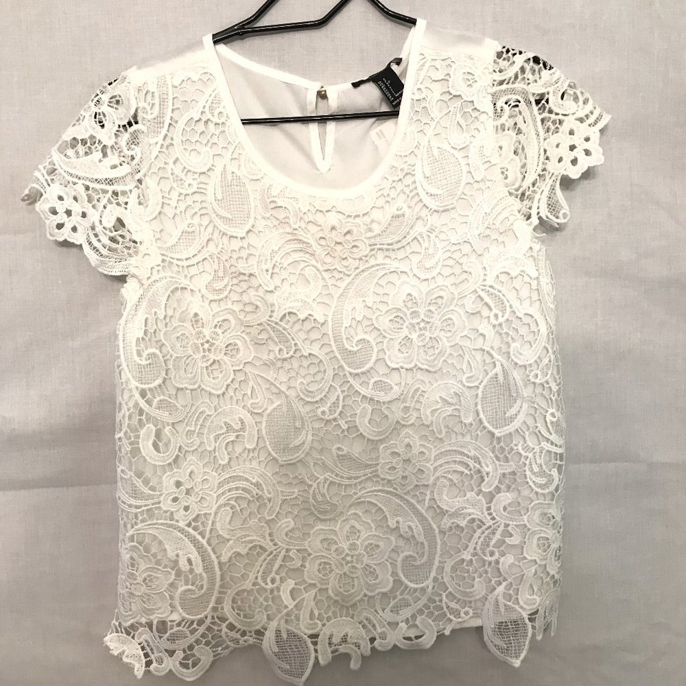 Forever 21 Cap Sleeve White Lace Top - S
